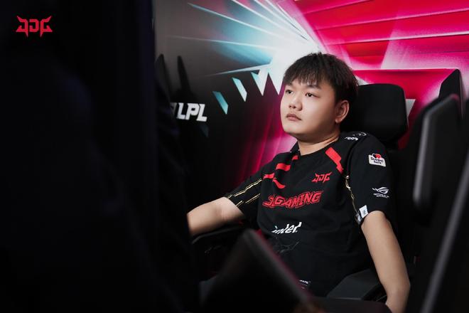 定應戰兩個 定應戰兩個