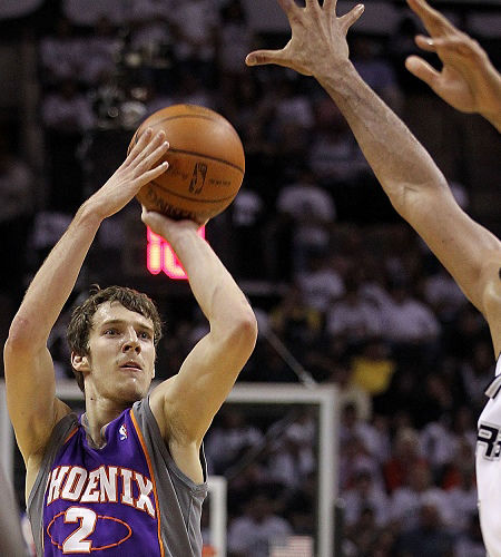 球从强侧不 球从强侧不